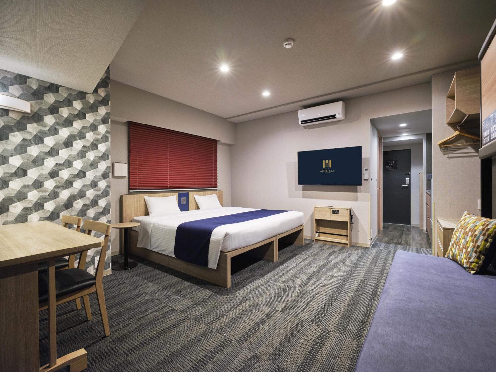 Staying In Shiba, Tokyo: The 1 Four-Star Hotel Compared