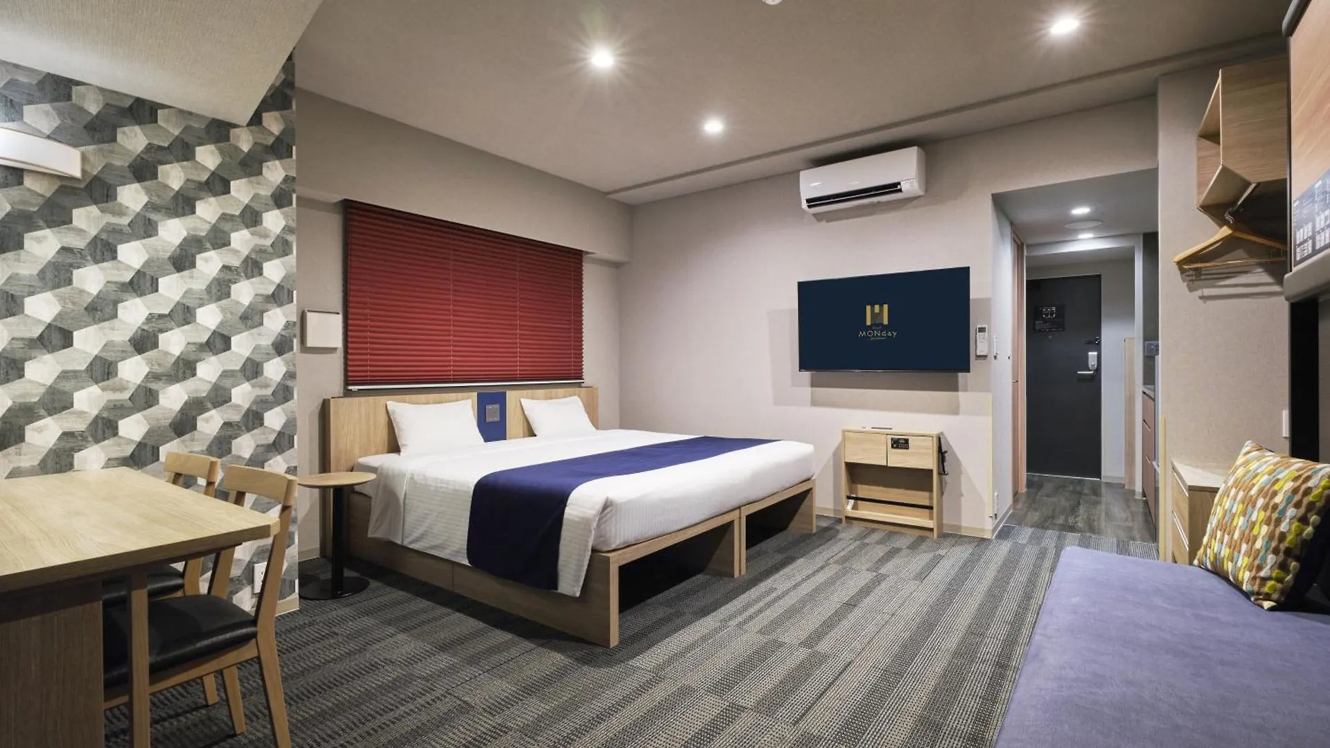 Staying In Shiba, Tokyo: The 1 Four-Star Hotel Compared